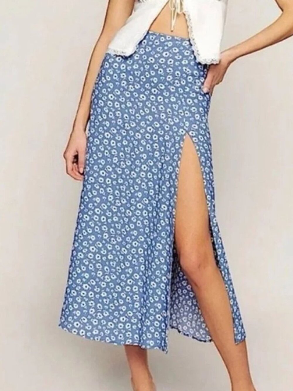 Reformation Zoe Floral Print Midi Skirt in Romi Blue / White Floral Sz 8